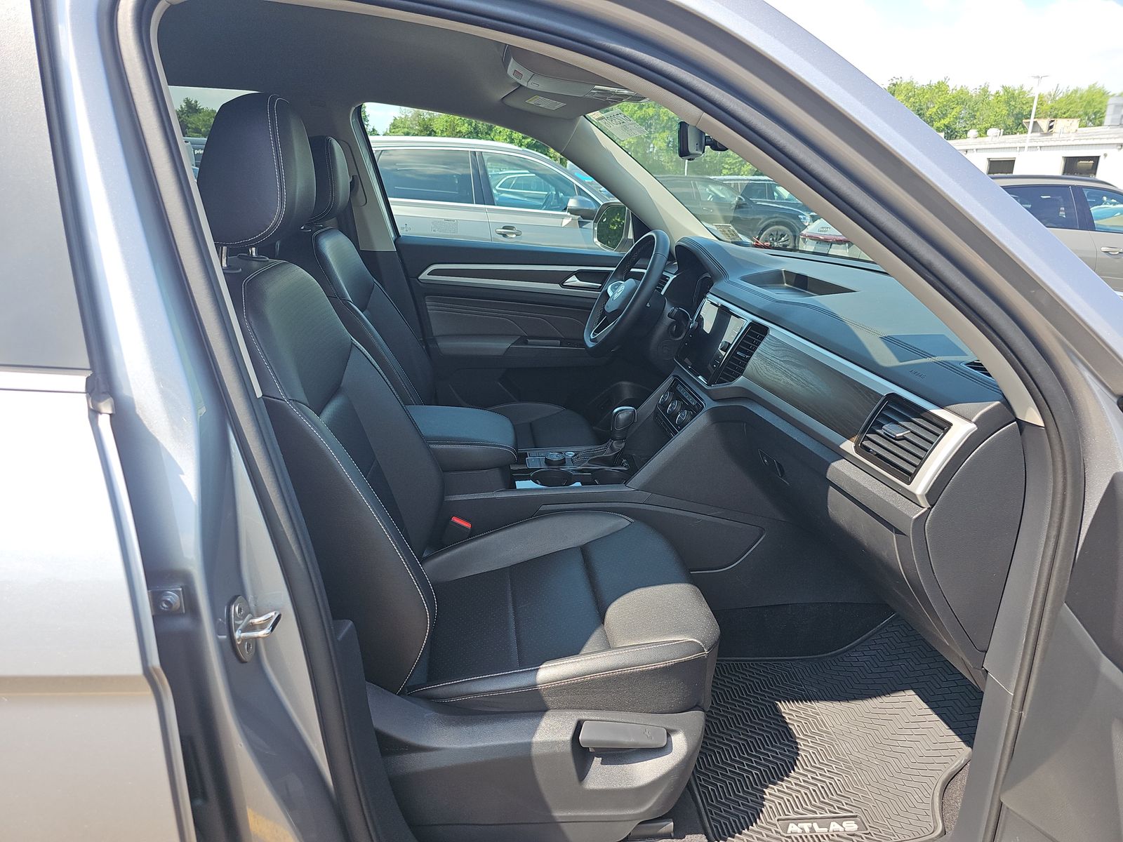 2022 Volkswagen Atlas 2.0T SE AWD