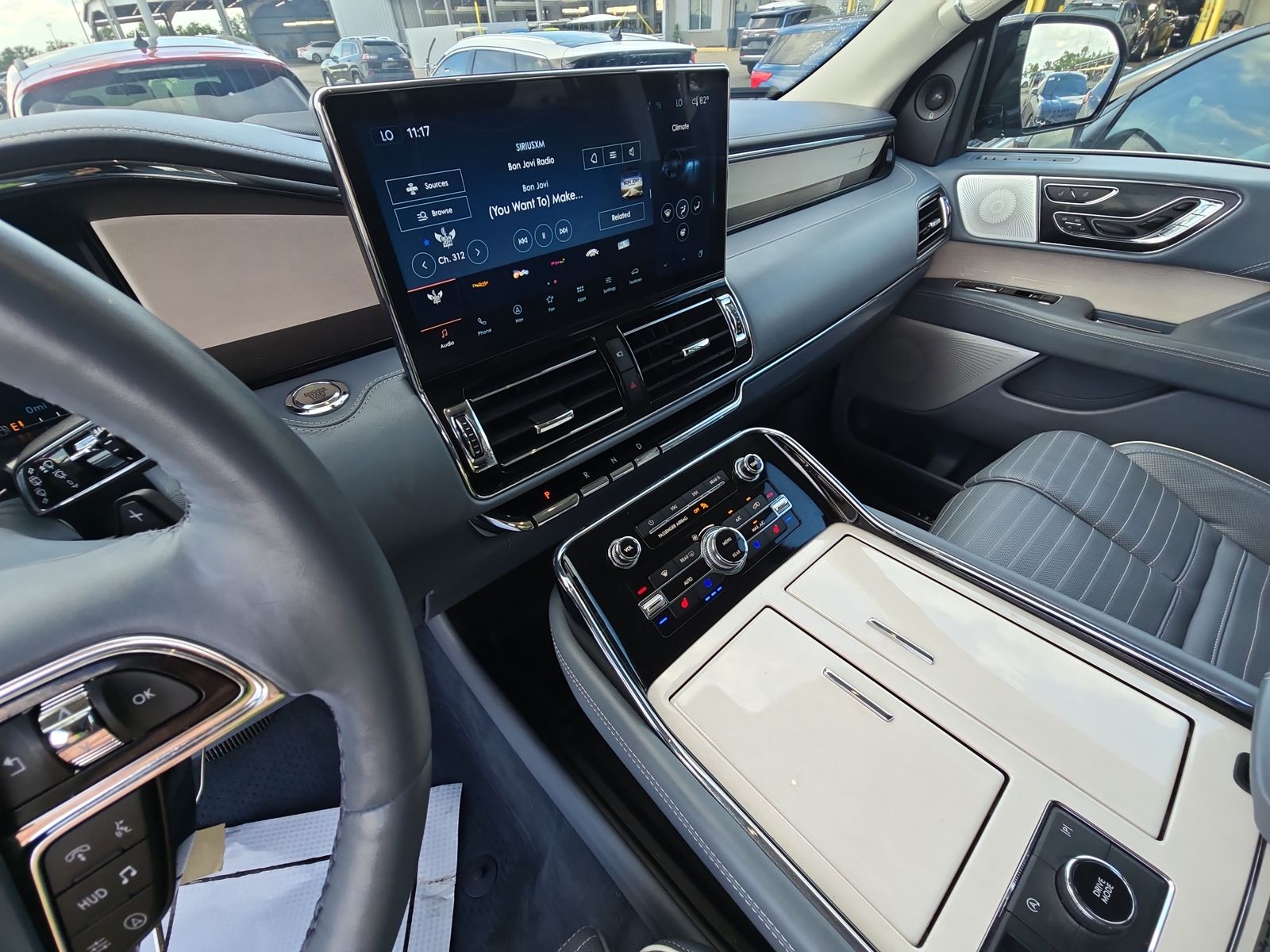 2024 Lincoln Navigator L Black Label AWD