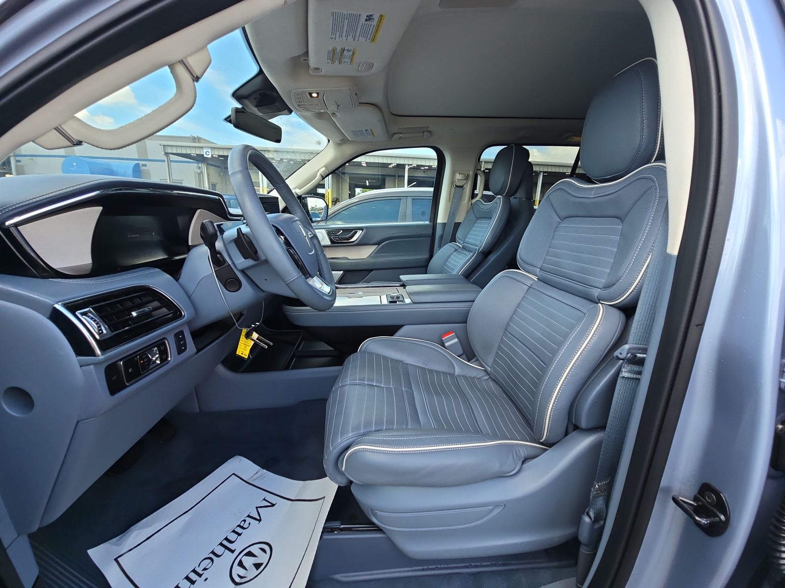 2024 Lincoln Navigator L Black Label AWD