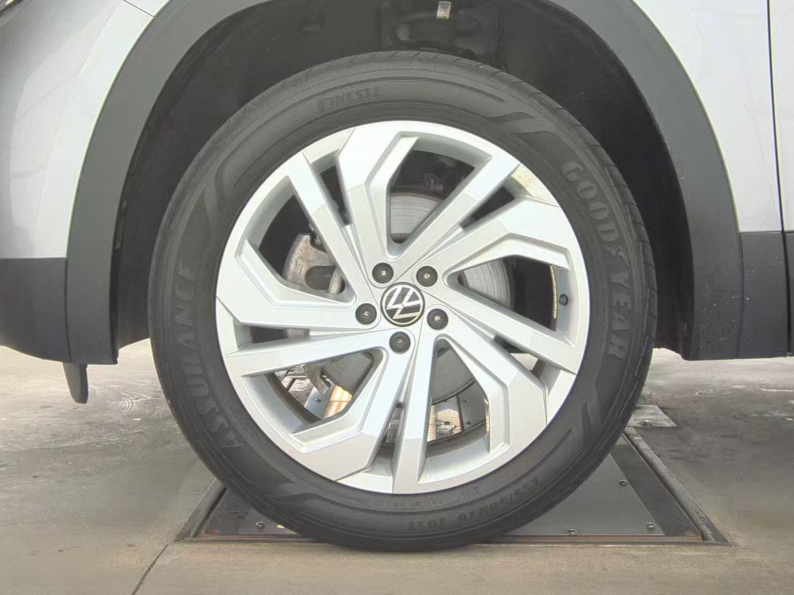 2022 Volkswagen Atlas 2.0T SE AWD