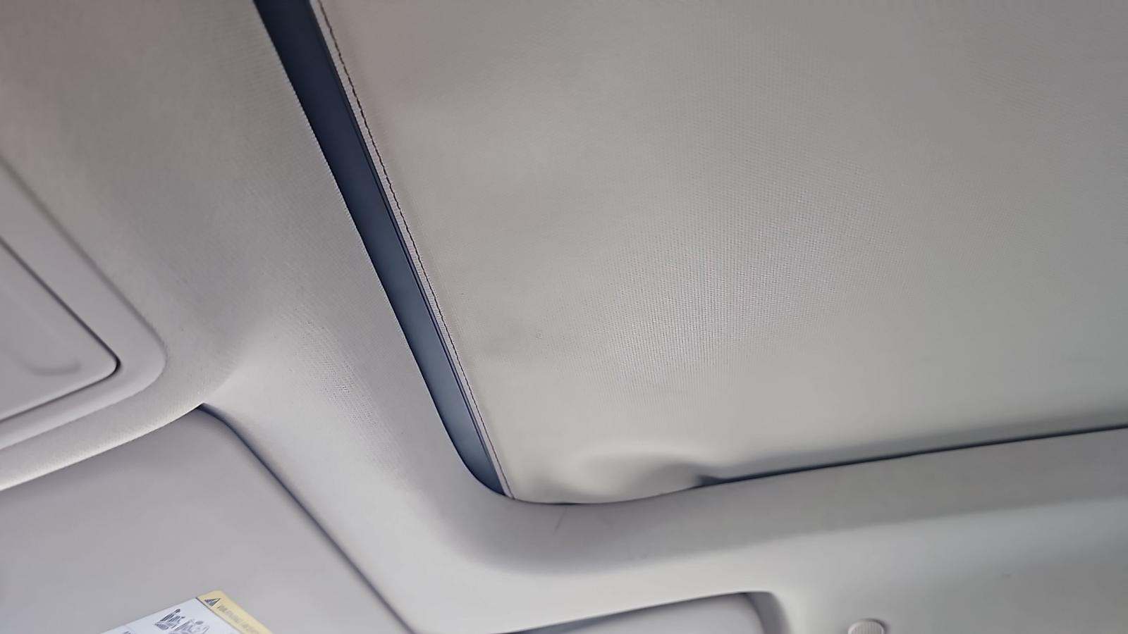 2020 Ford Escape Hybrid Titanium AWD