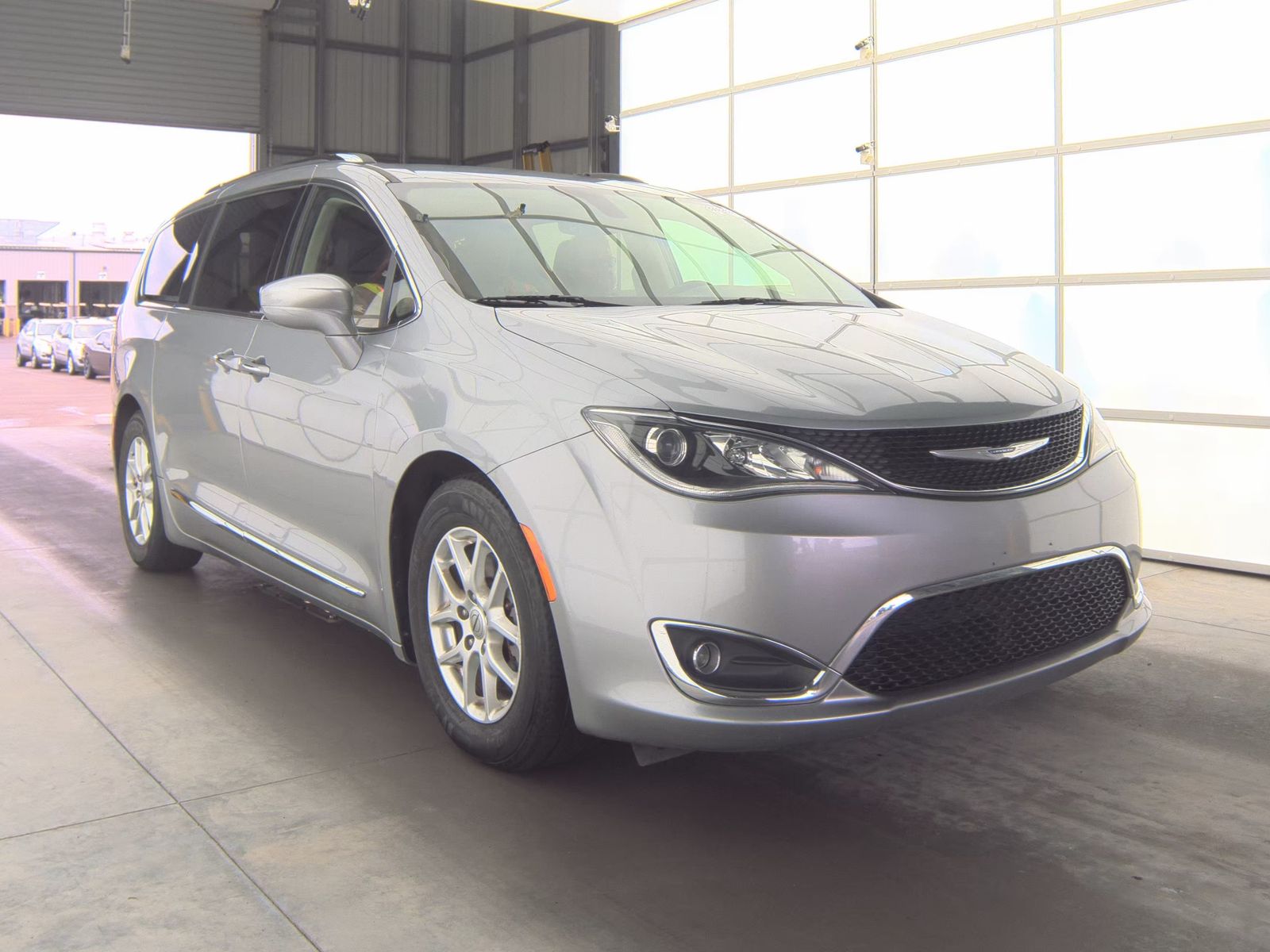 2020 Chrysler Pacifica Touring L FWD