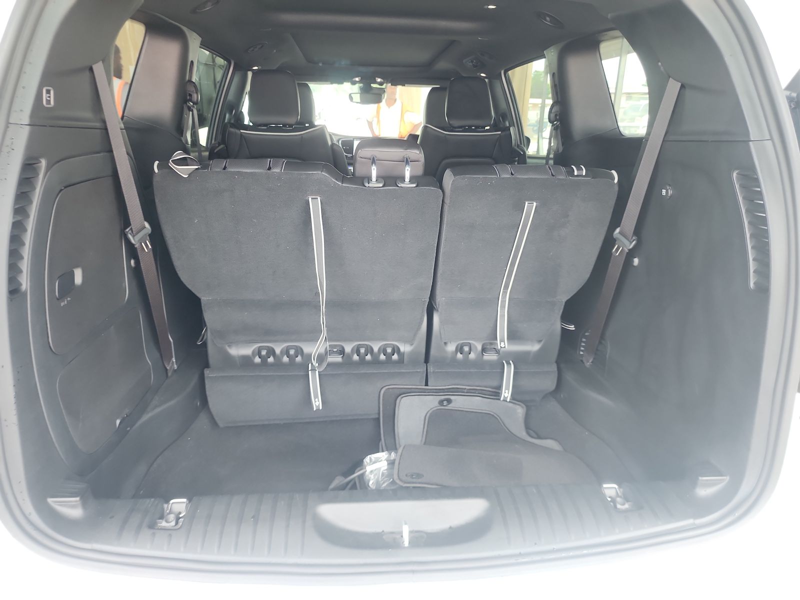 2024 Chrysler Pacifica Hybrid Select Premium S Appearance FWD