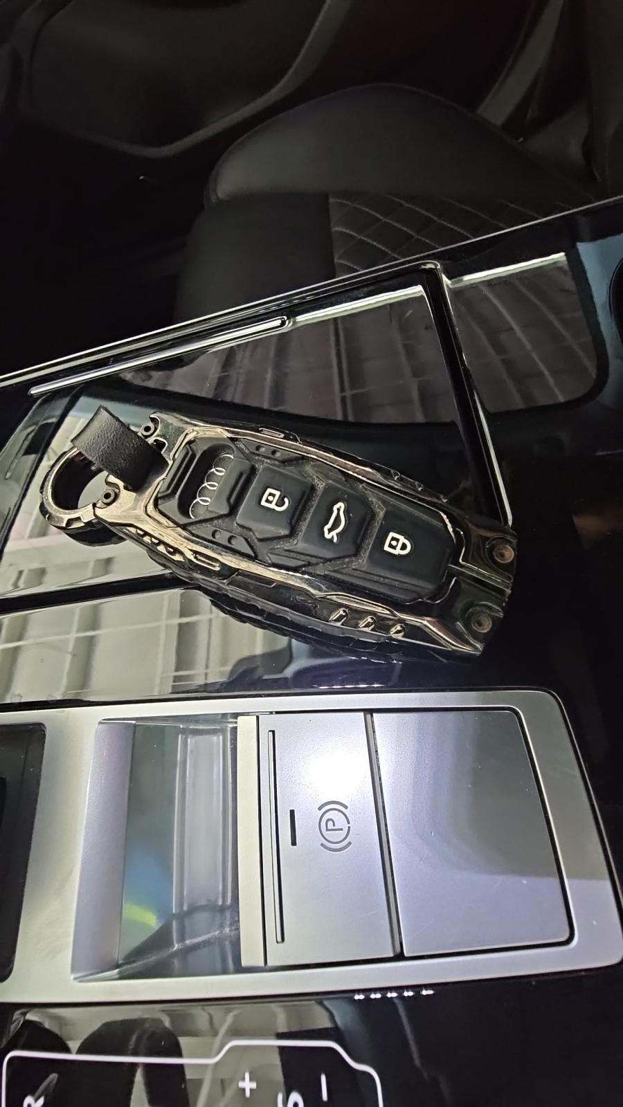 2023 Audi S8 Base AWD