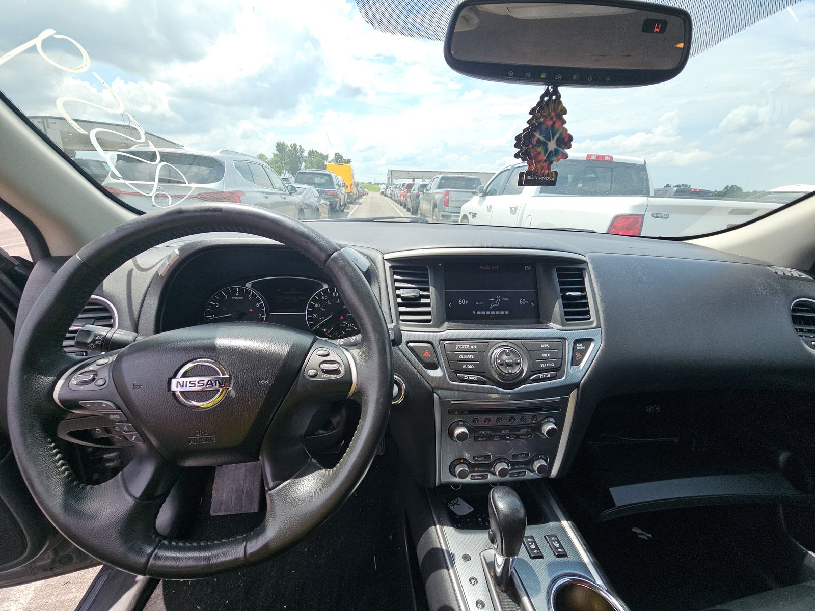 2017 Nissan Pathfinder SL FWD