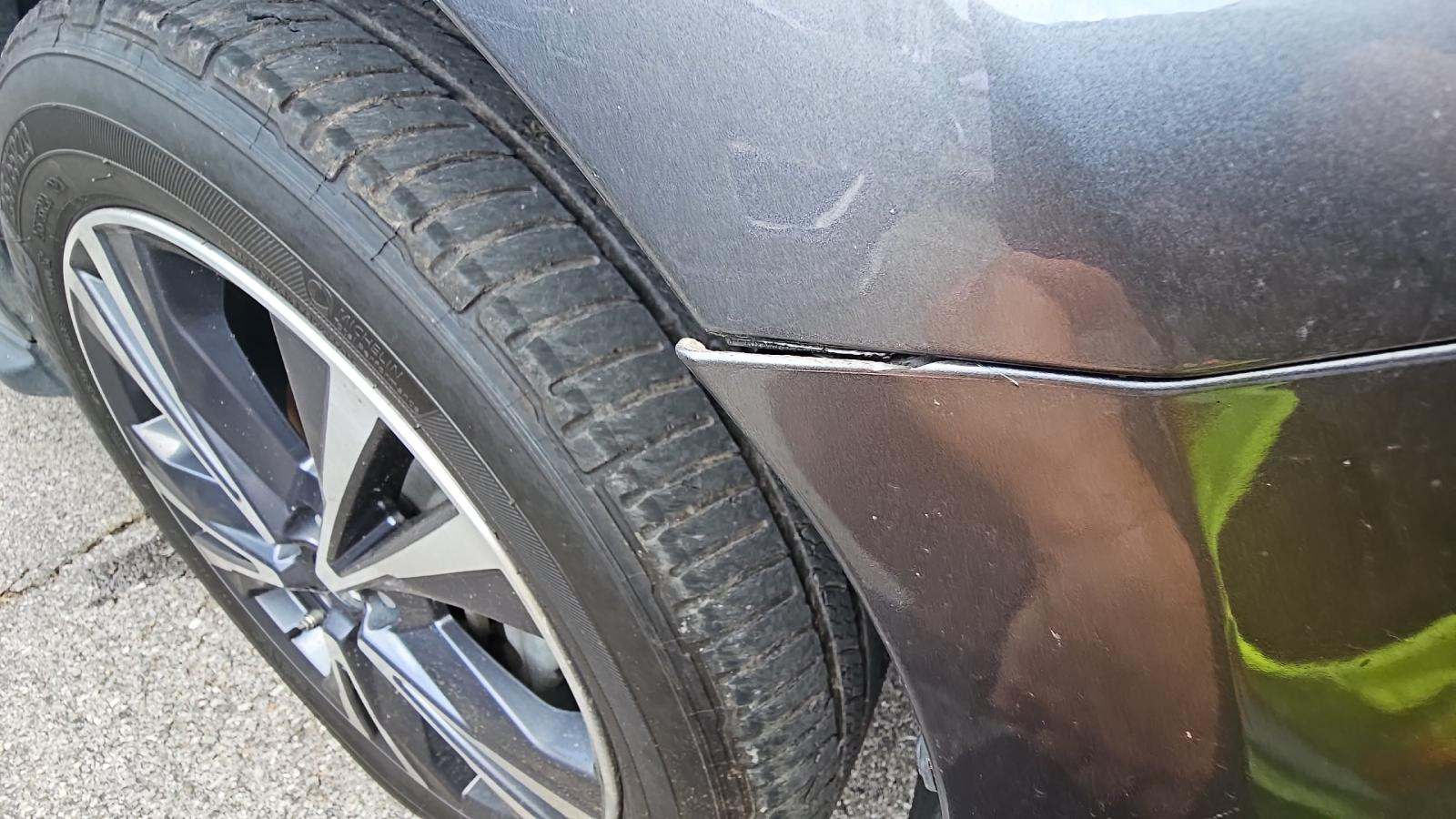 2017 Nissan Pathfinder SL FWD