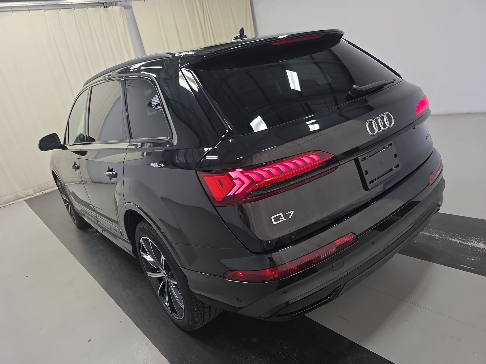 2024 Audi Q7 Premium Plus AWD
