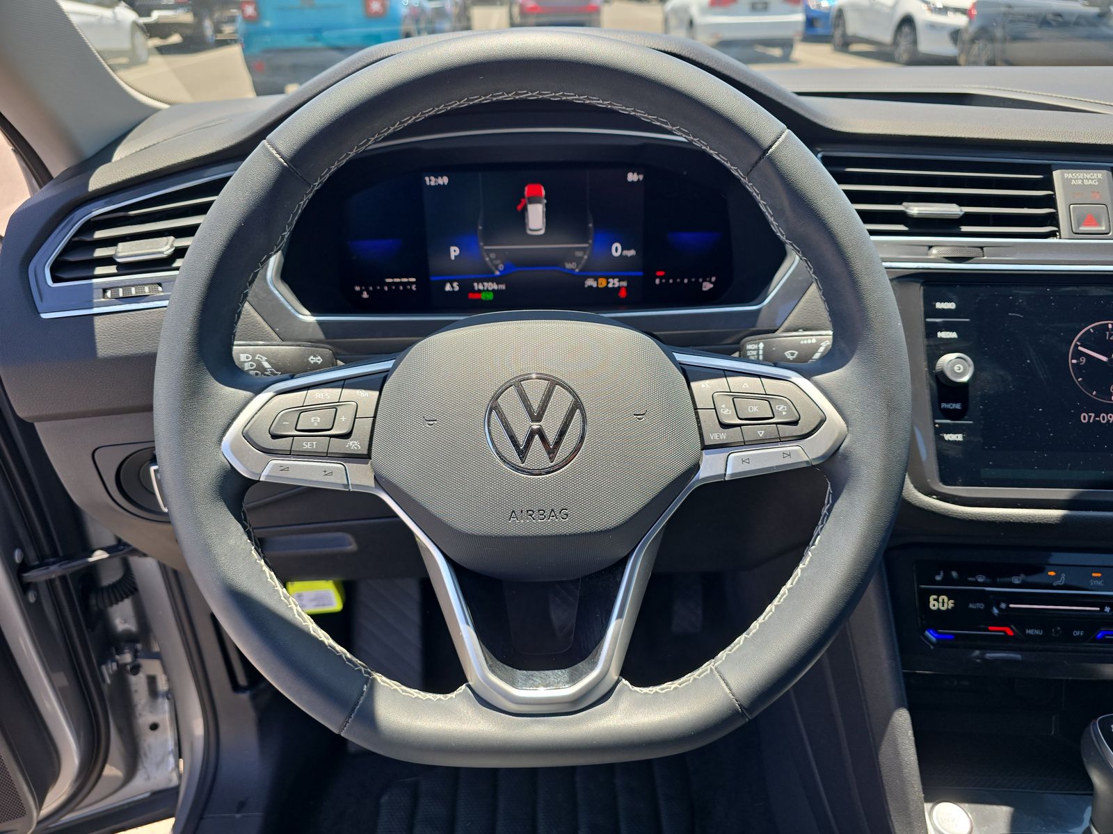 2022 Volkswagen Tiguan 2.0T SE FWD