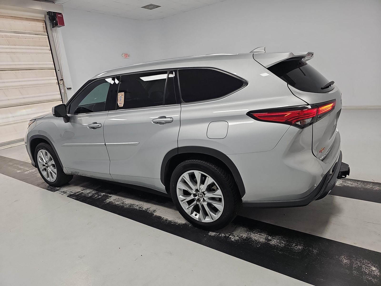 2022 Toyota Highlander Limited FWD