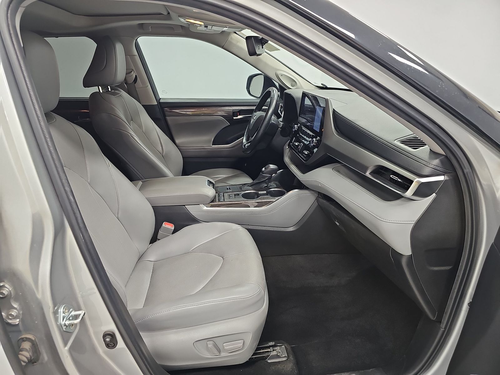2022 Toyota Highlander Limited FWD