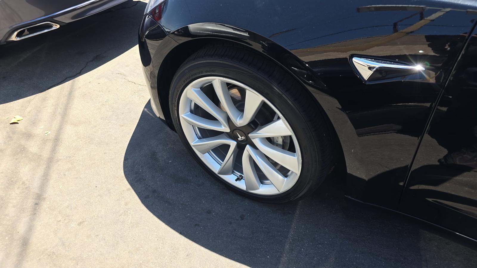 2019 Tesla Model 3 Long Range FWD