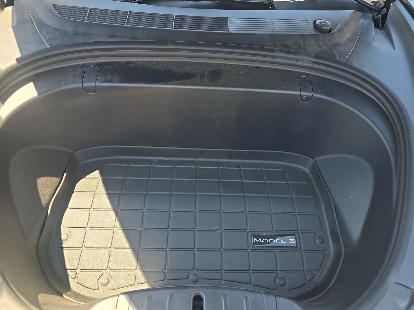 2019 Tesla Model 3 Long Range FWD