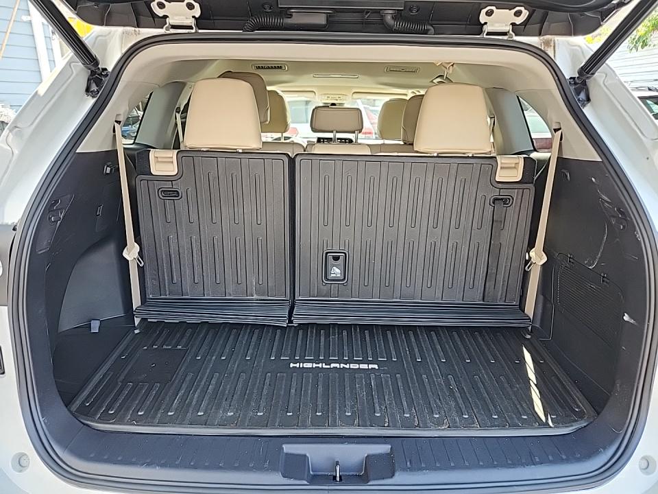 2022 Toyota Highlander XLE AWD