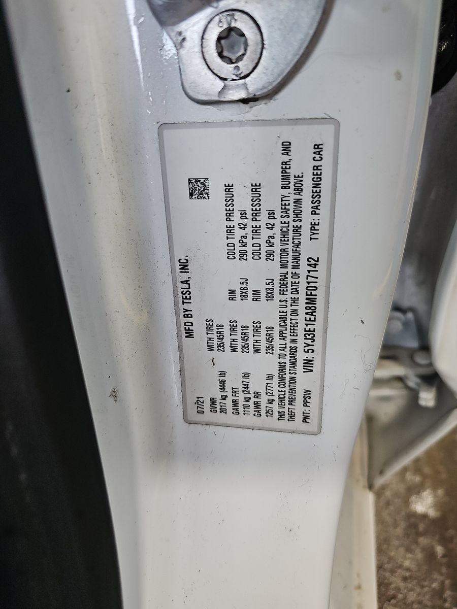 2021 Tesla Model 3 Standard Range Plus FWD