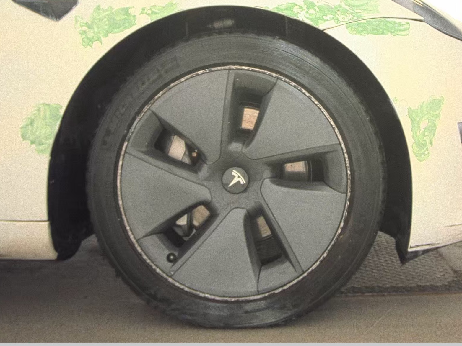 2021 Tesla Model 3 Standard Range Plus FWD