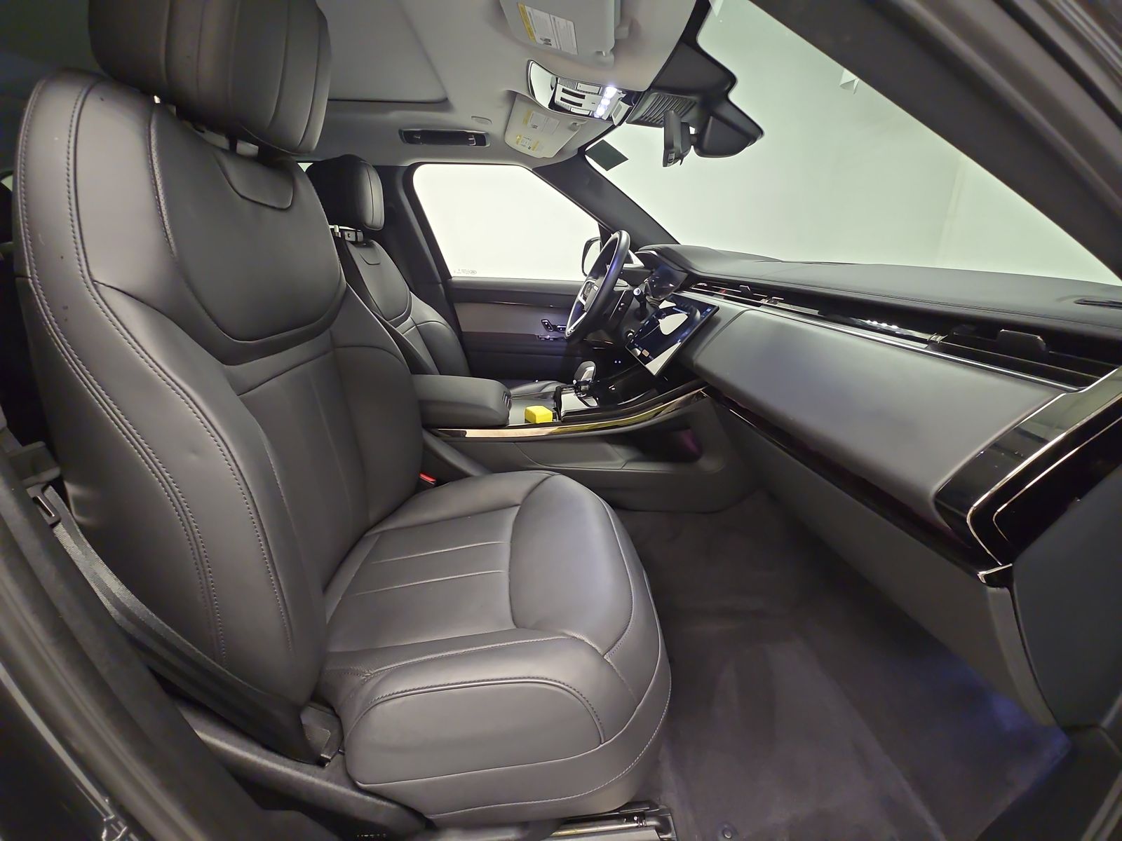 2024 Land Rover Range Rover Sport SE AWD