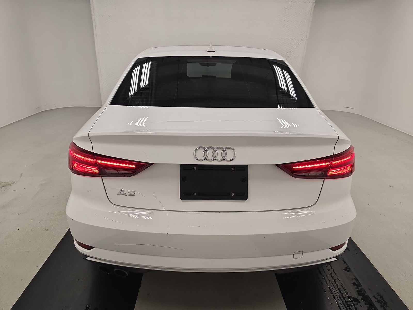 2017 Audi A3 2.0T Premium FWD