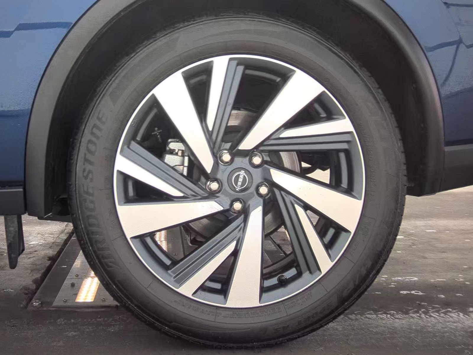 2024 Nissan Murano SL FWD