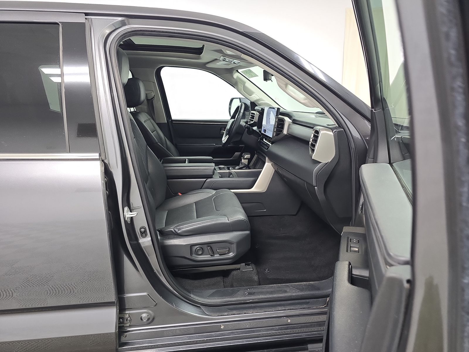 2022 Toyota Tundra Hybrid Limited AWD
