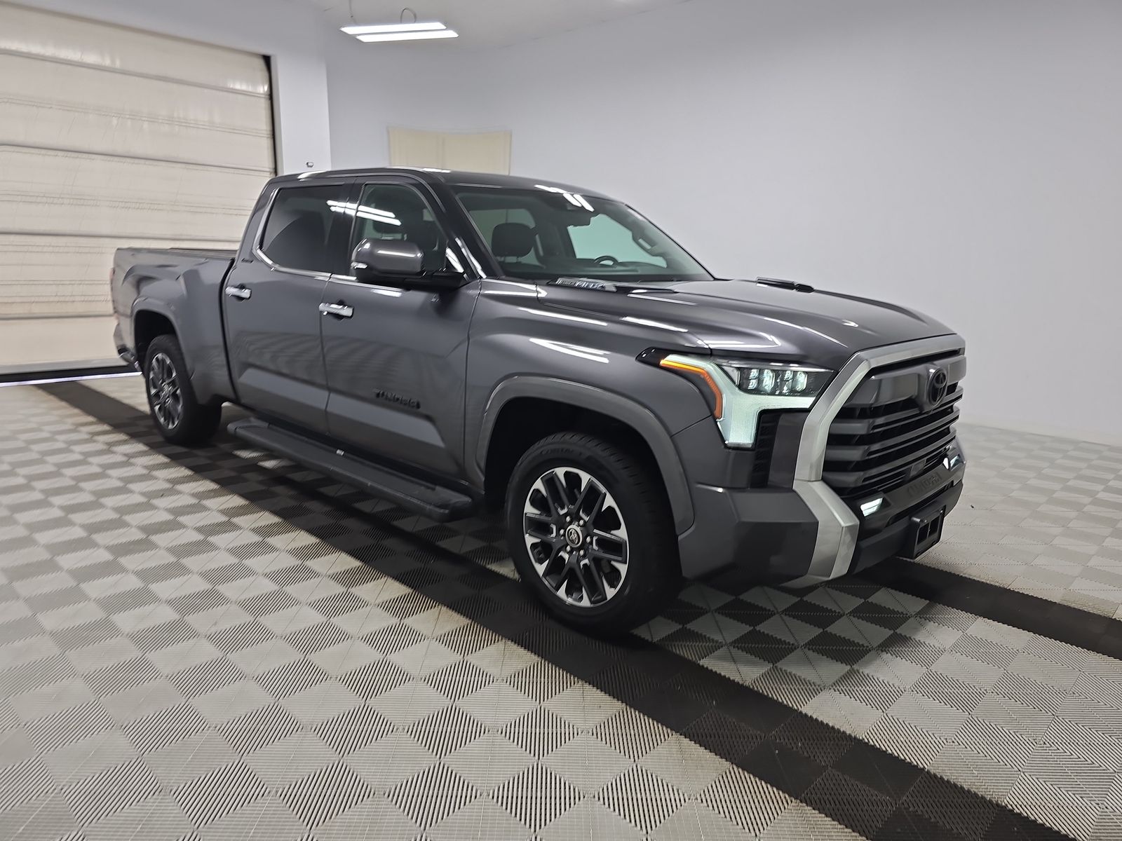 2022 Toyota Tundra Hybrid Limited AWD