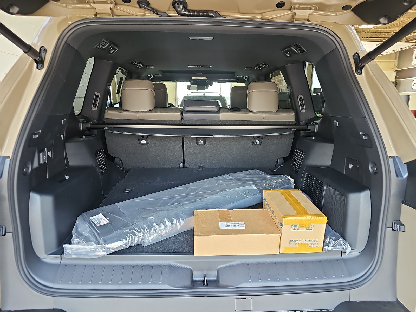 2025 Lexus LX LX 700h Overtrail AWD