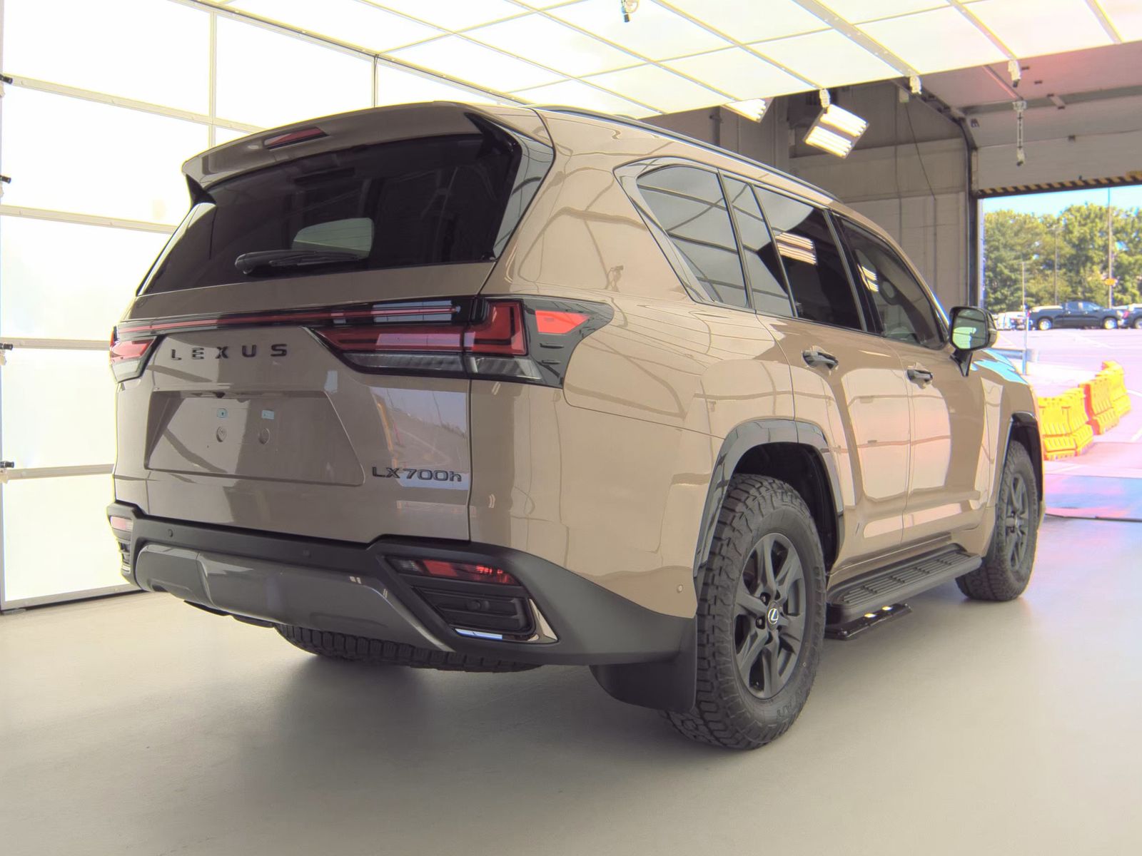 2025 Lexus LX LX 700h Overtrail AWD