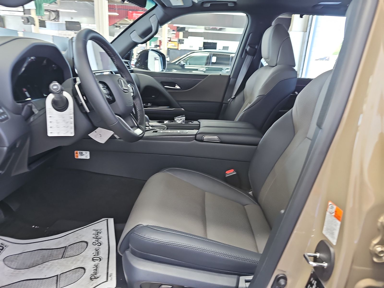 2025 Lexus LX LX 700h Overtrail AWD