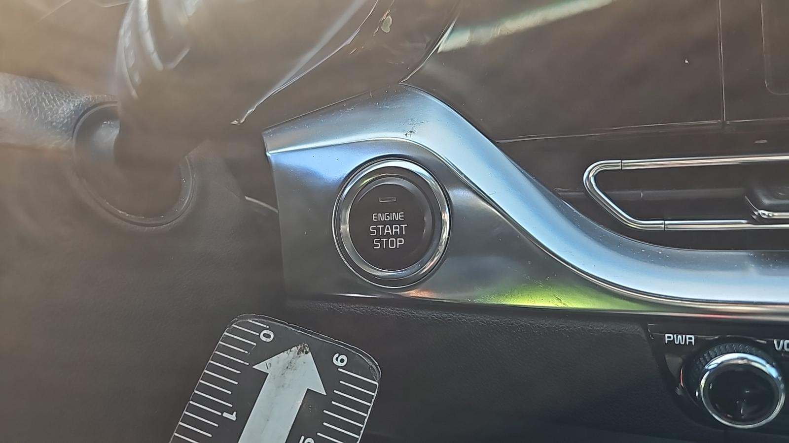 2022 Kia Niro LXS FWD