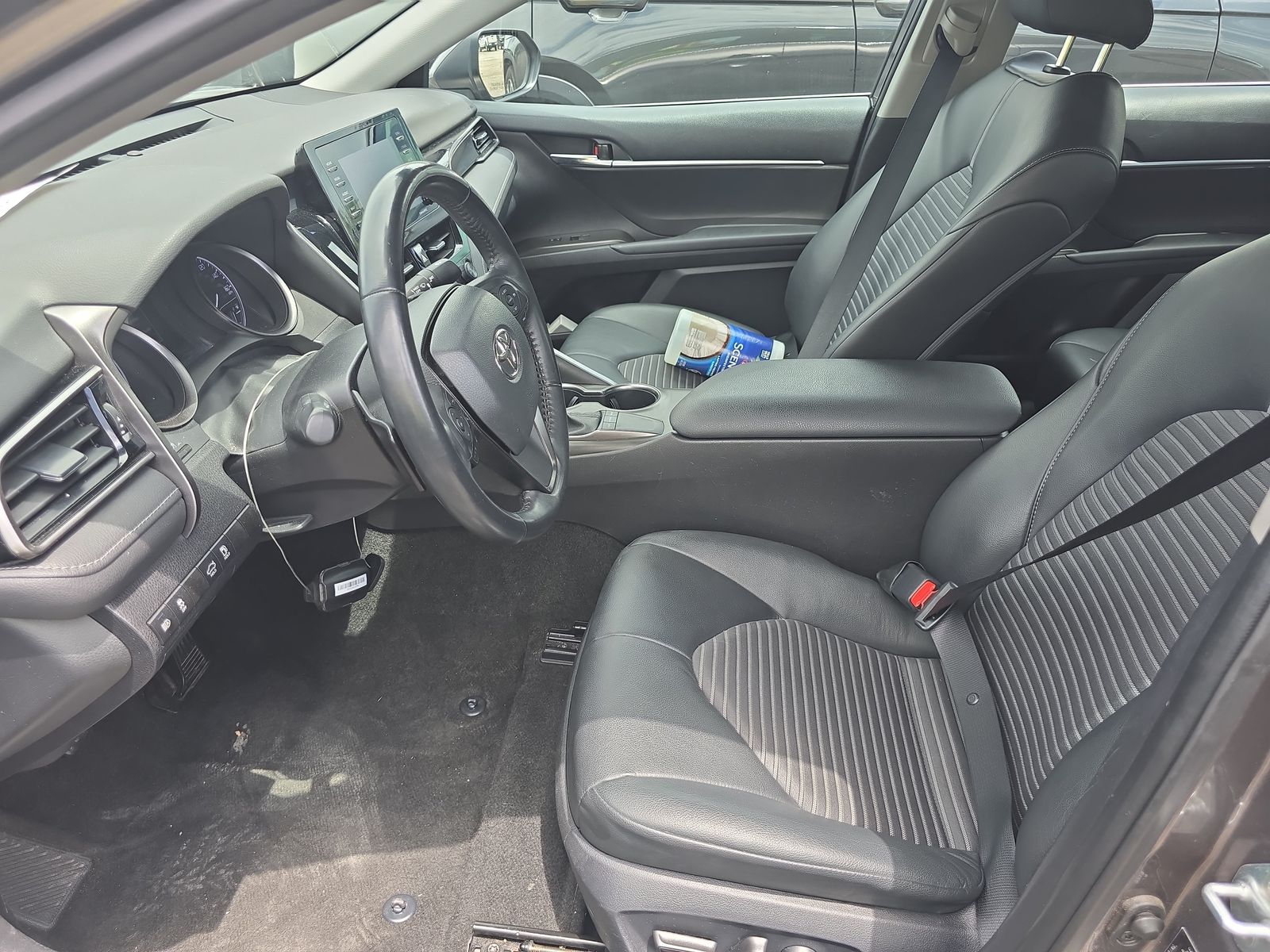 2022 Toyota Camry SE FWD