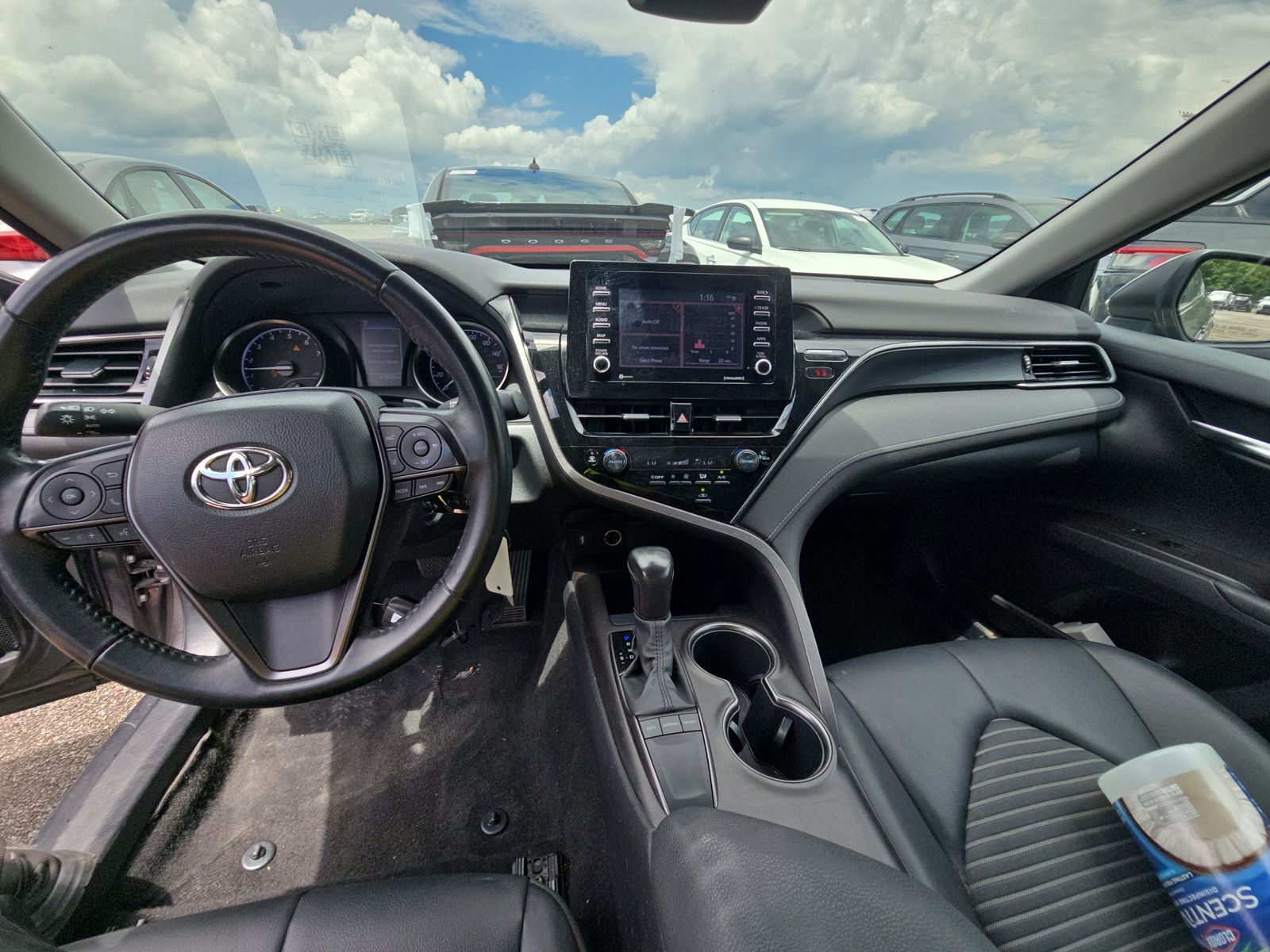 2022 Toyota Camry SE FWD