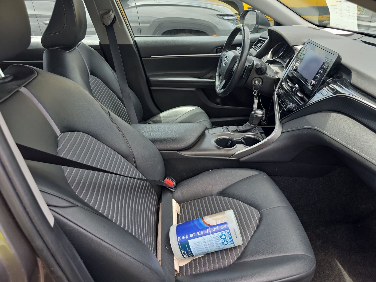 2022 Toyota Camry SE FWD