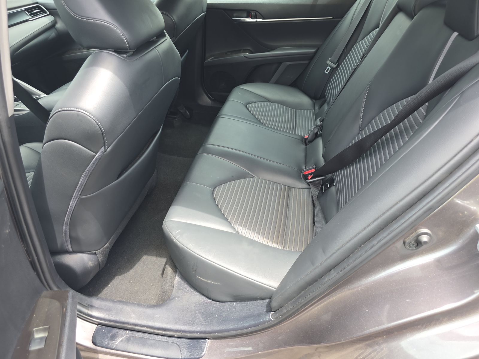 2022 Toyota Camry SE FWD