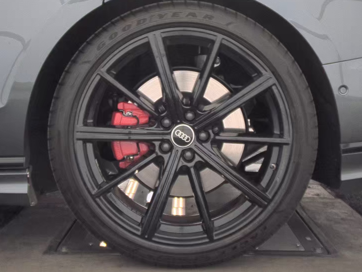 2023 Audi S8 Base AWD