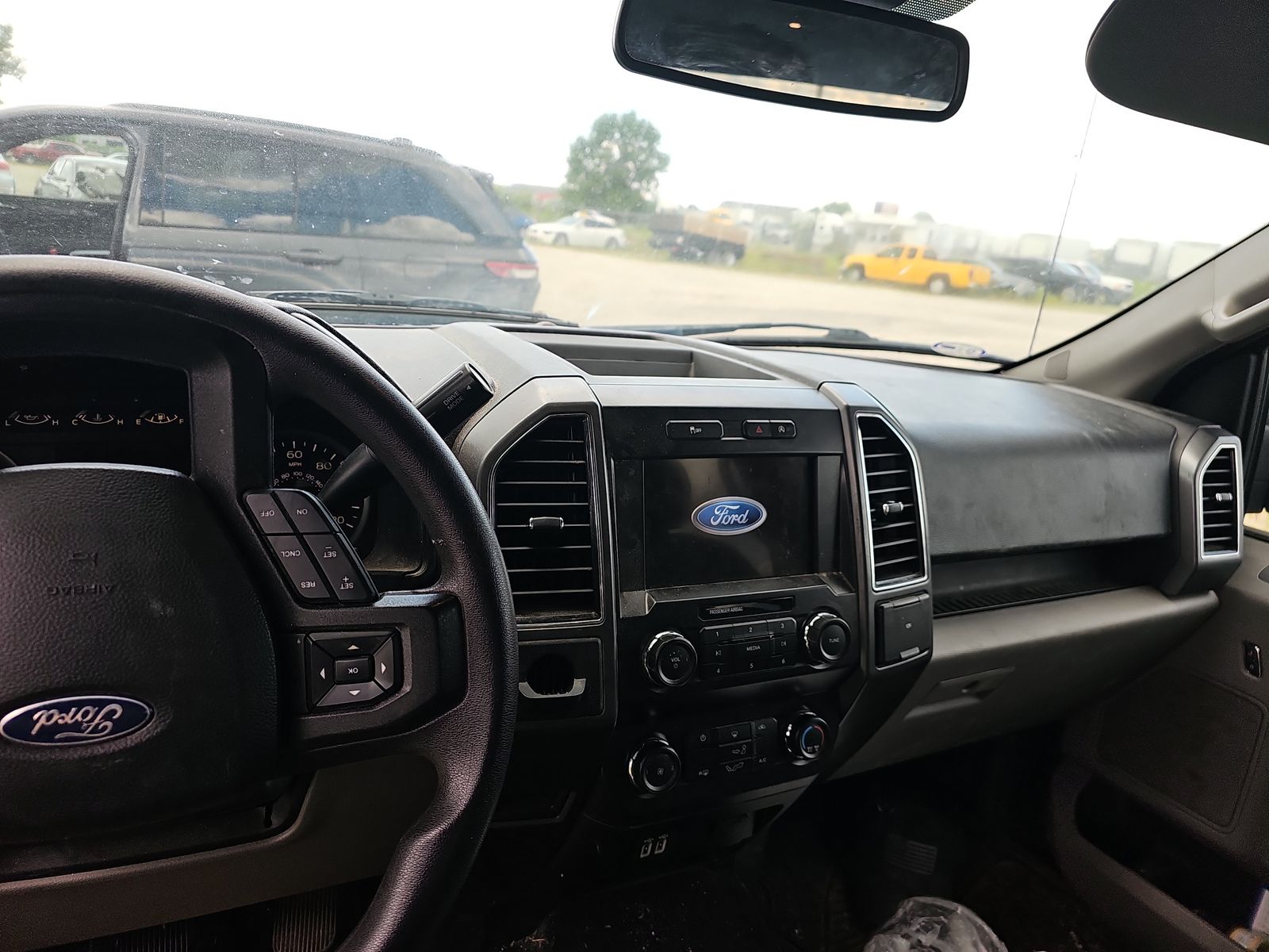 2020 Ford F-150 XLT RWD