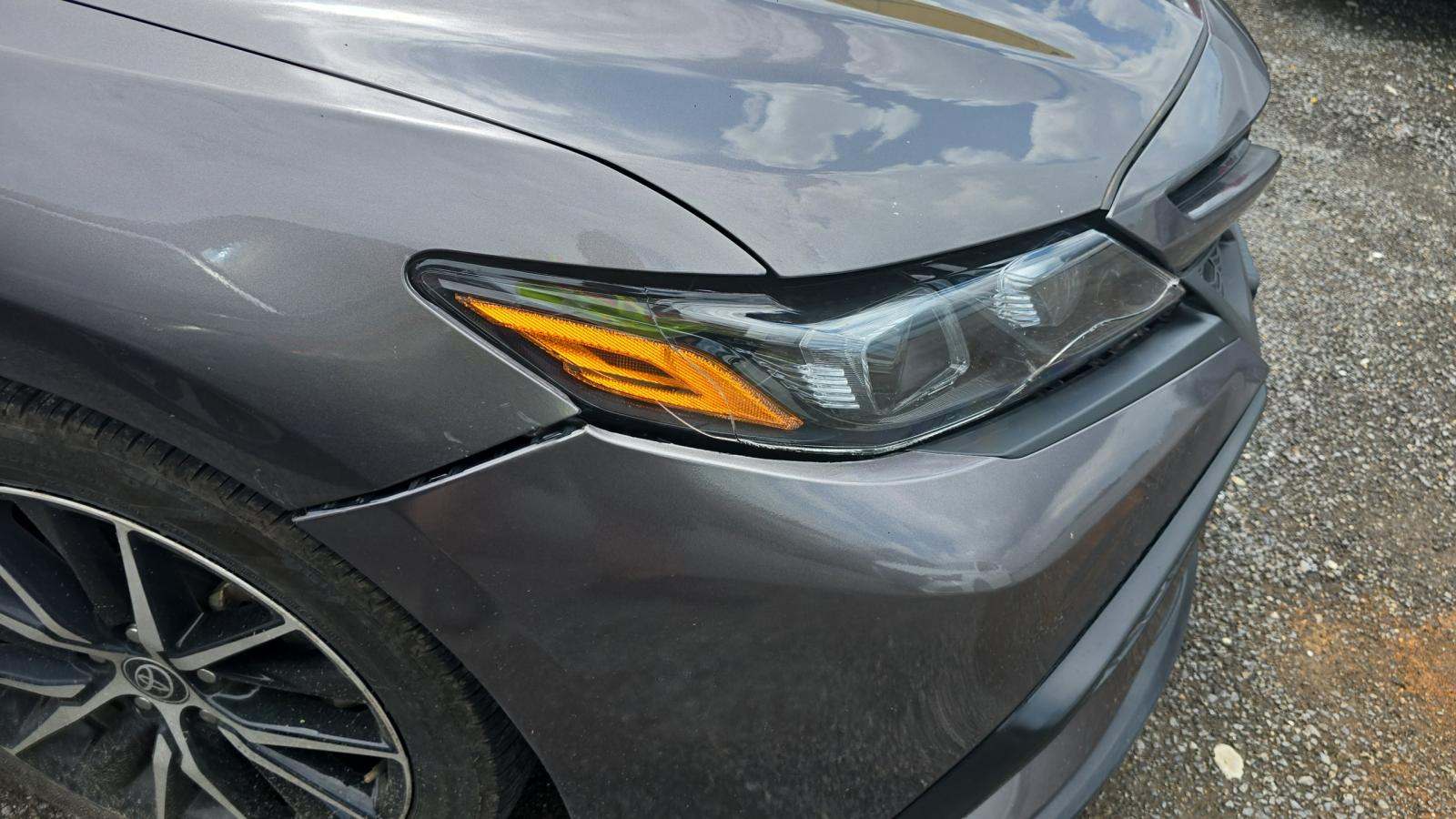 2022 Toyota Camry SE FWD