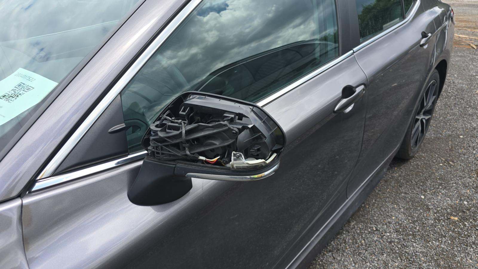 2022 Toyota Camry SE FWD