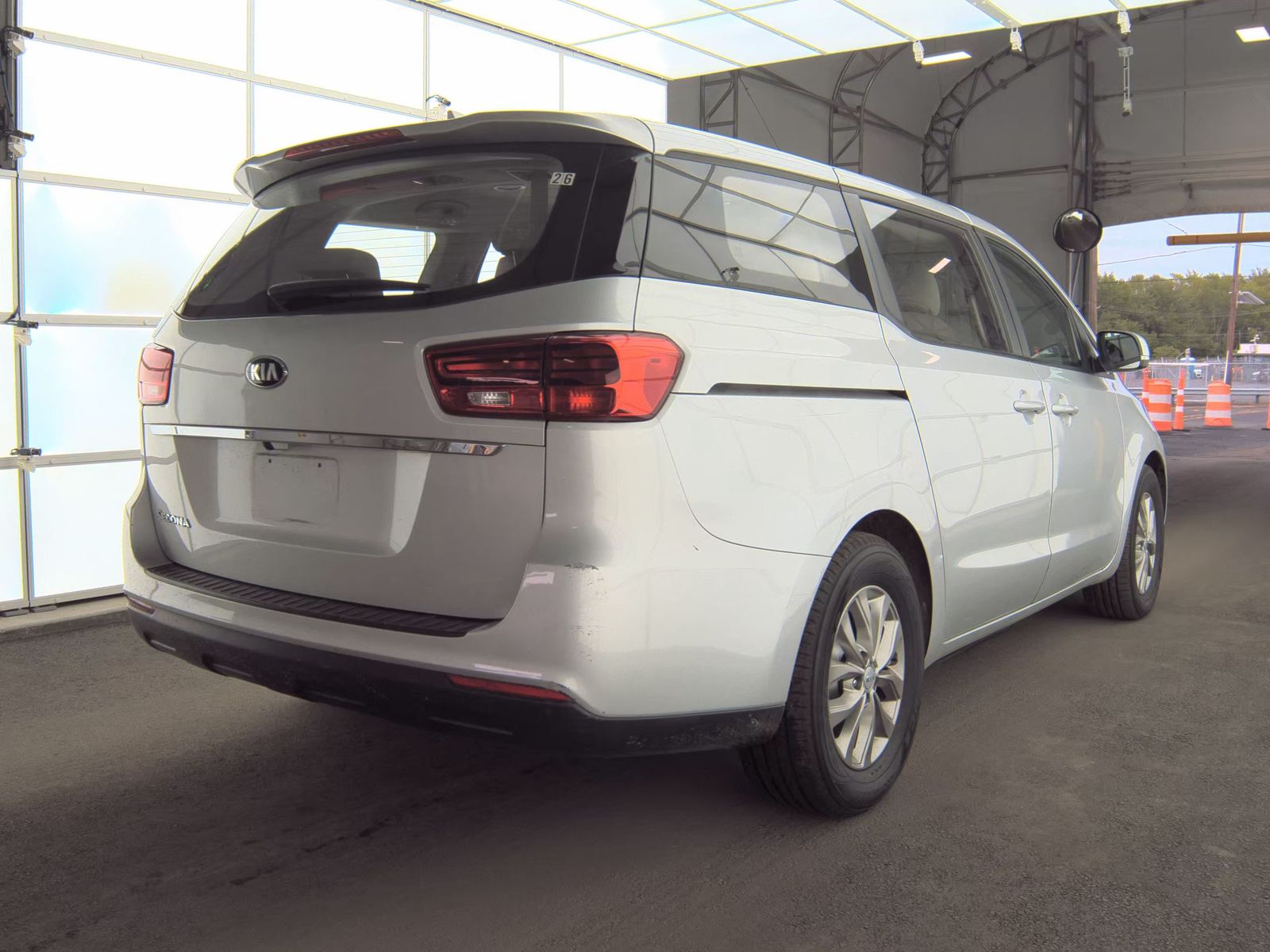 2019 Kia Sedona L FWD