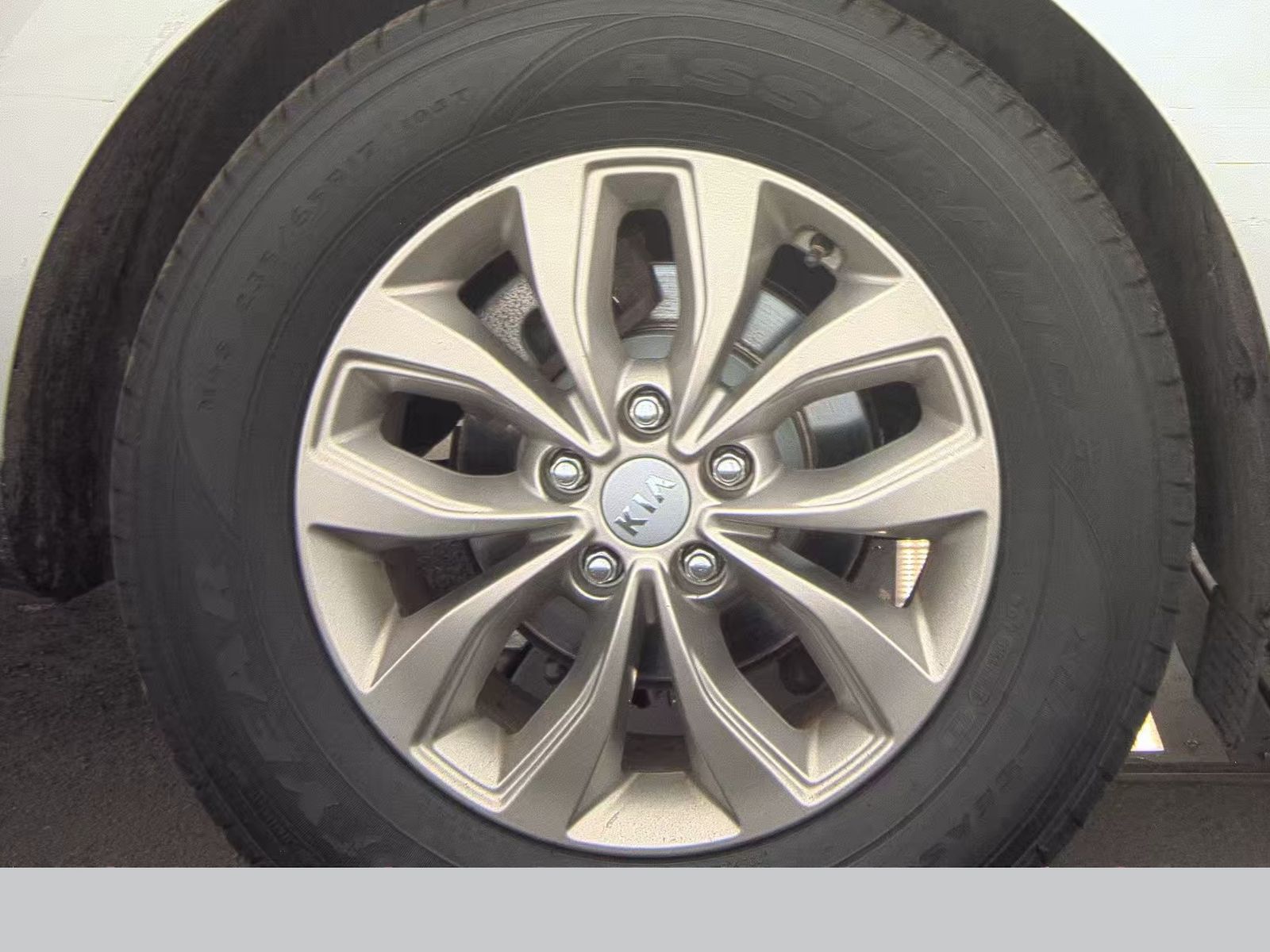 2019 Kia Sedona L FWD