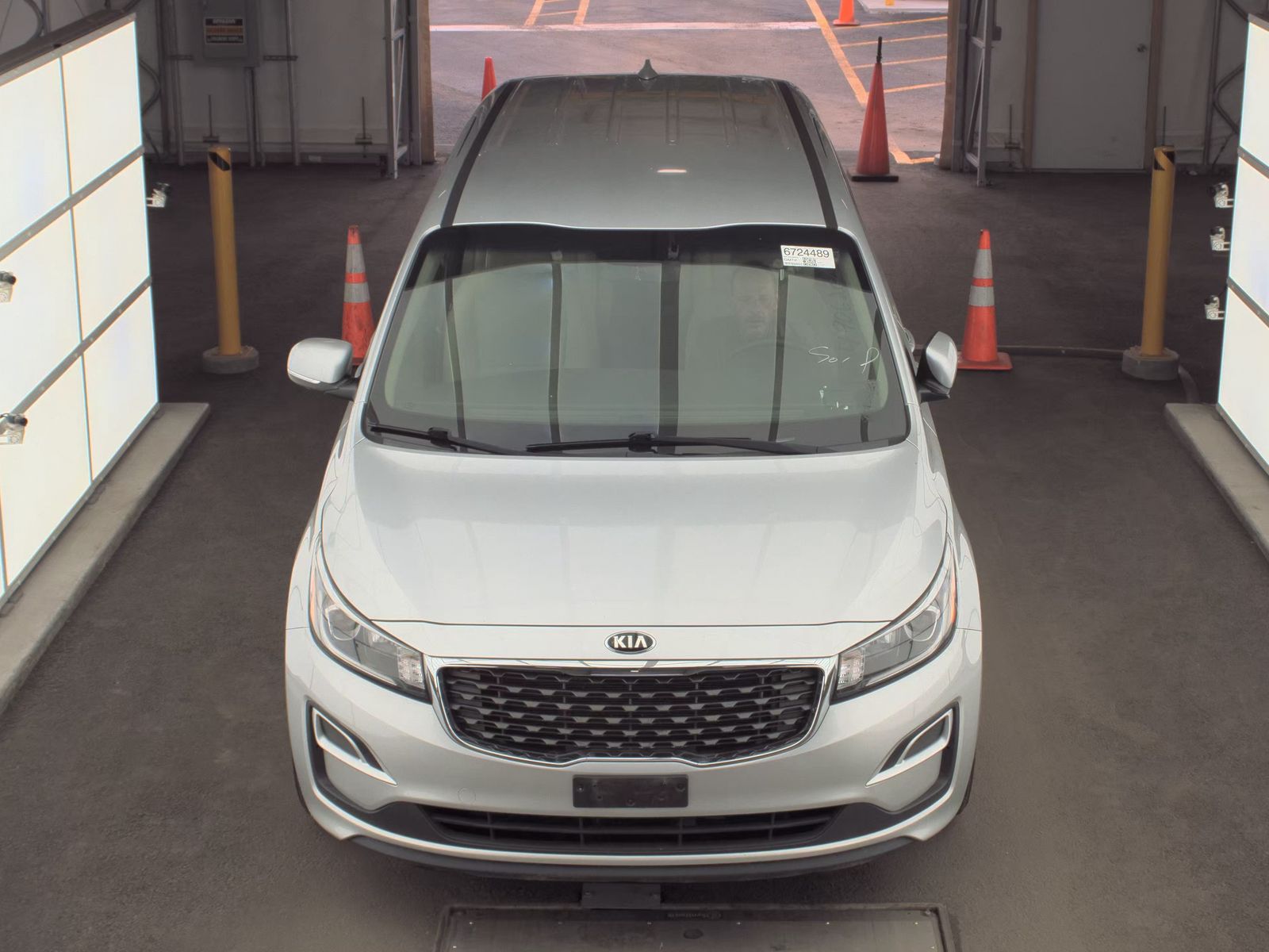 2019 Kia Sedona L FWD