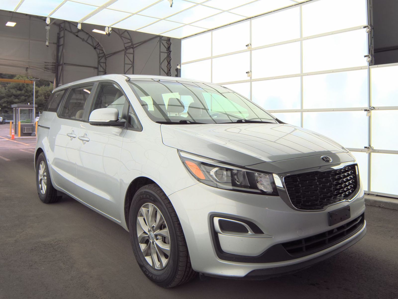 2019 Kia Sedona L FWD