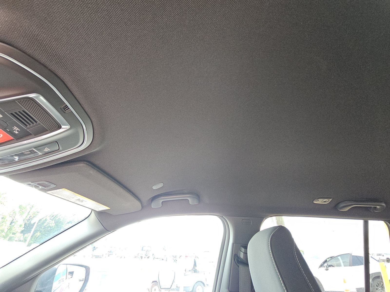 2024 Jeep Grand Cherokee Laredo RWD