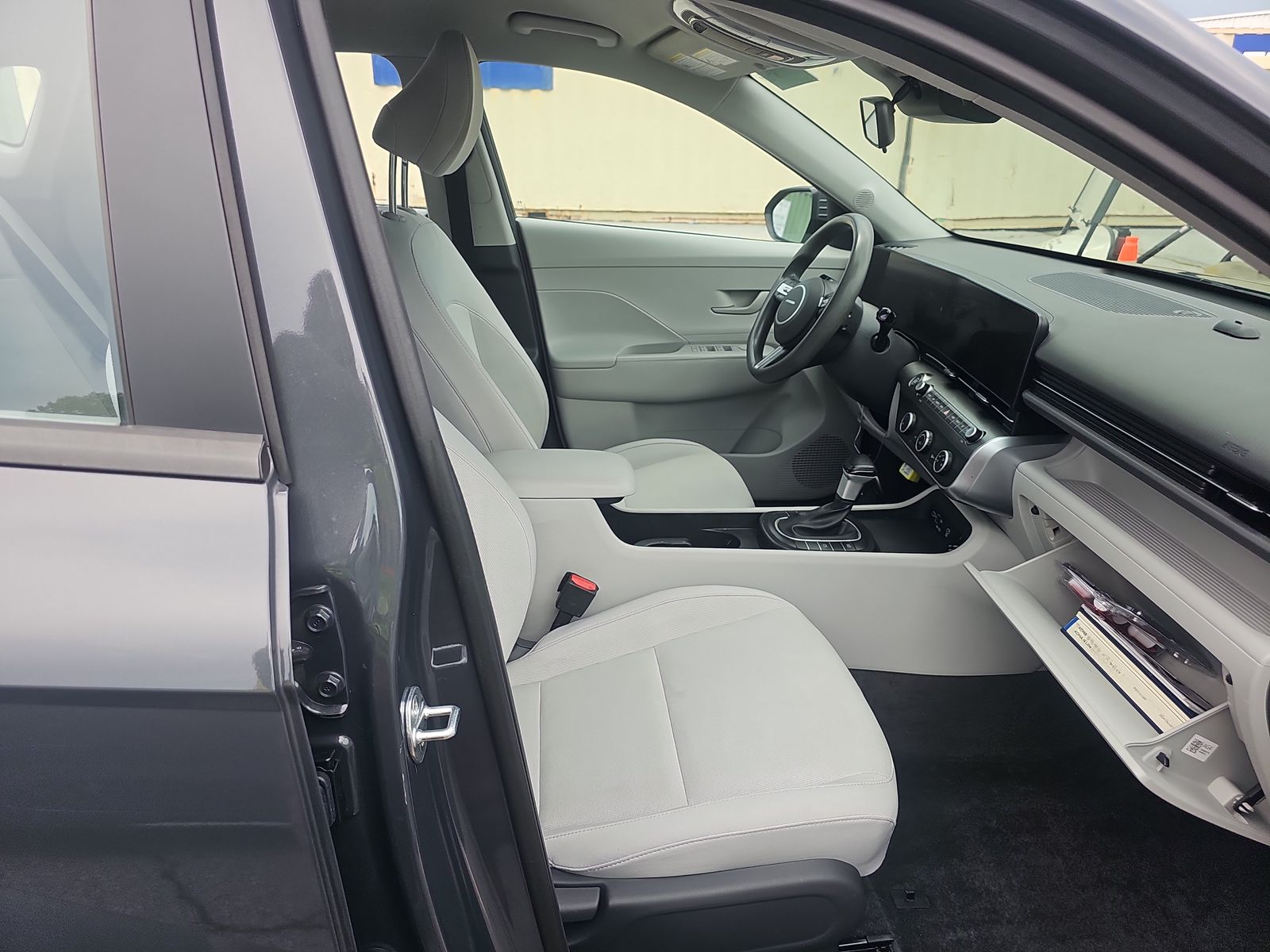 2024 Hyundai Kona SE FWD