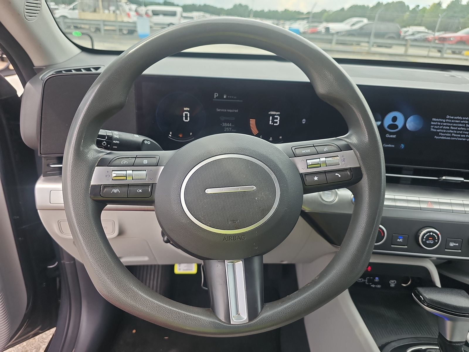 2024 Hyundai Kona SE FWD