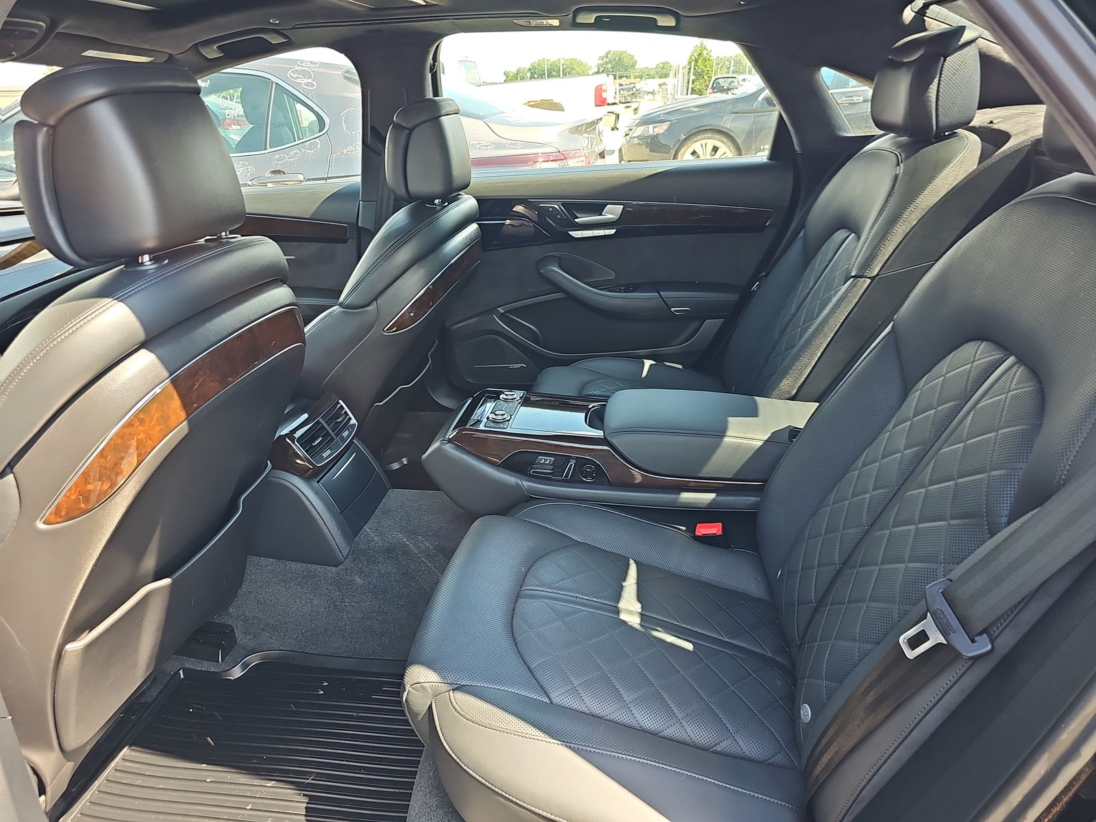 2015 Audi A8 L 4.0T AWD