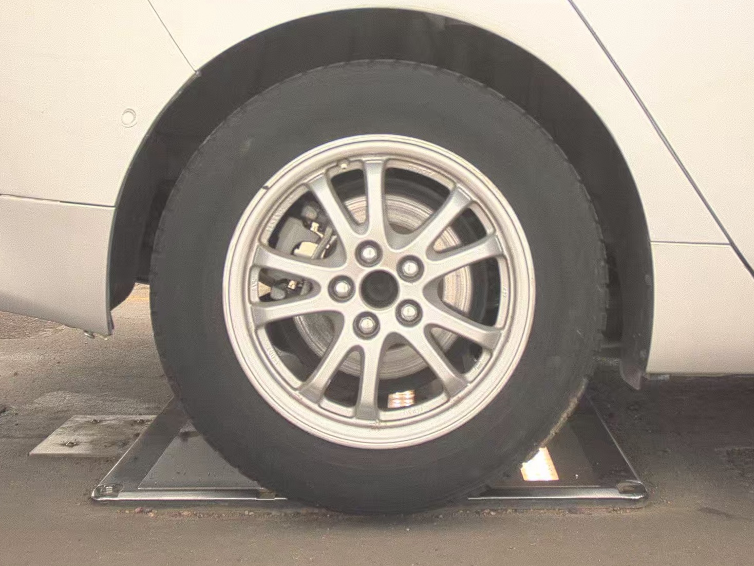 2018 Toyota Prius Two FWD