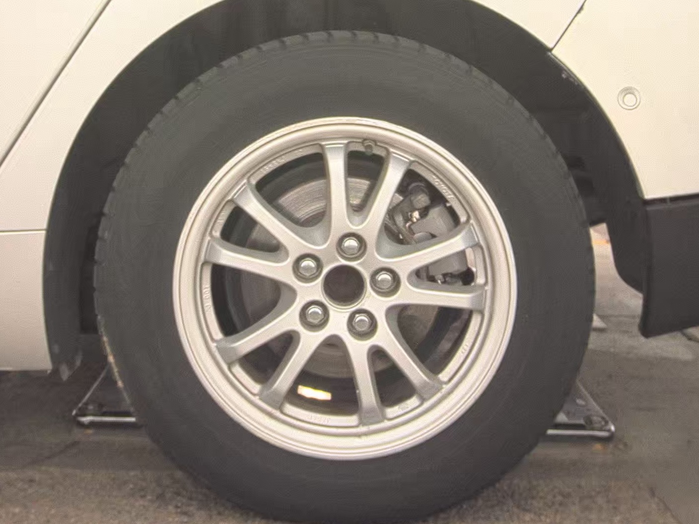 2018 Toyota Prius Two FWD