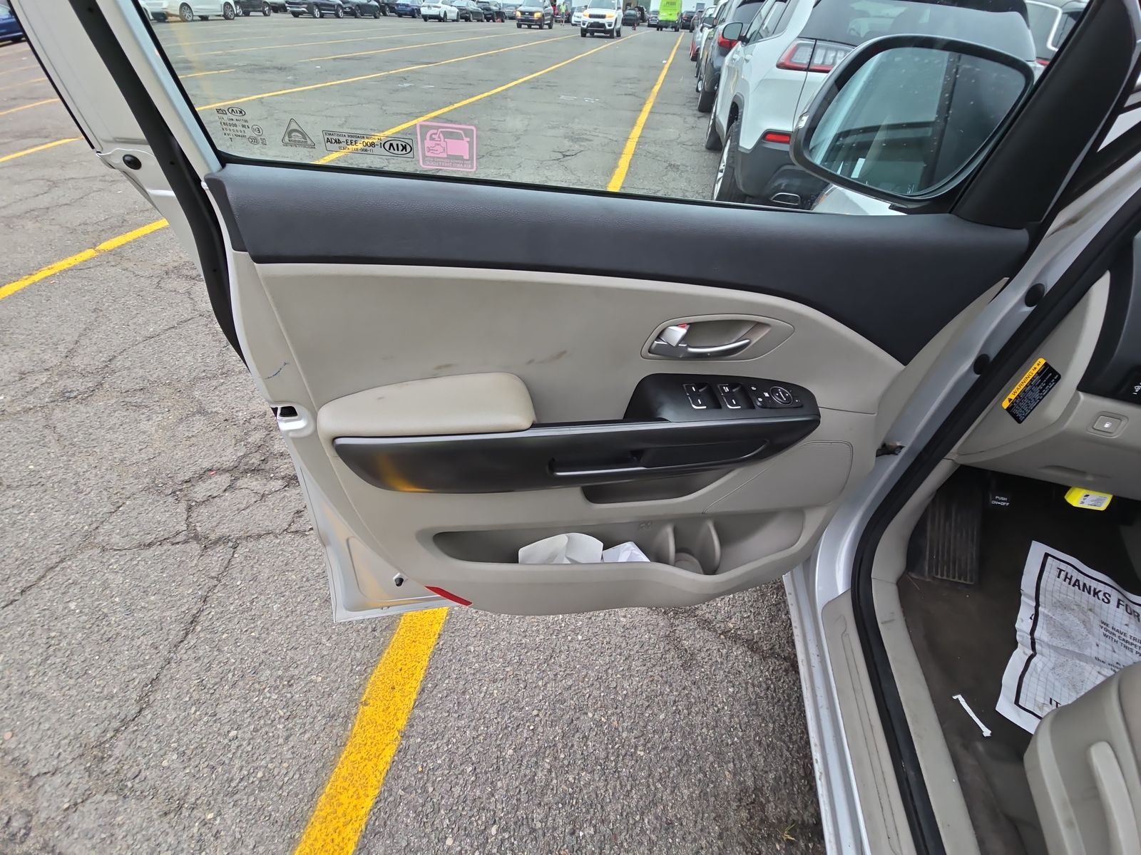 2019 Kia Sedona L FWD