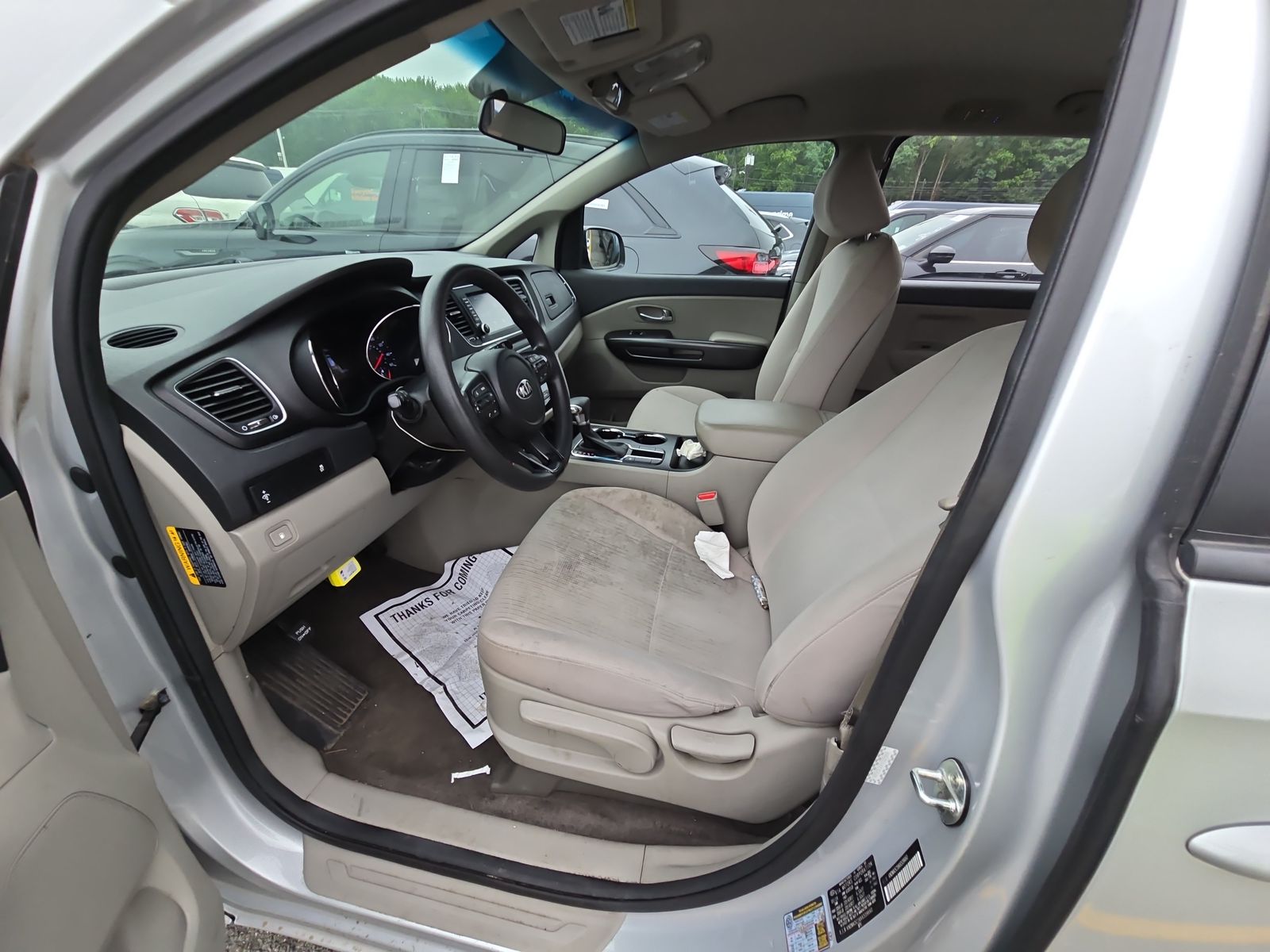 2019 Kia Sedona L FWD