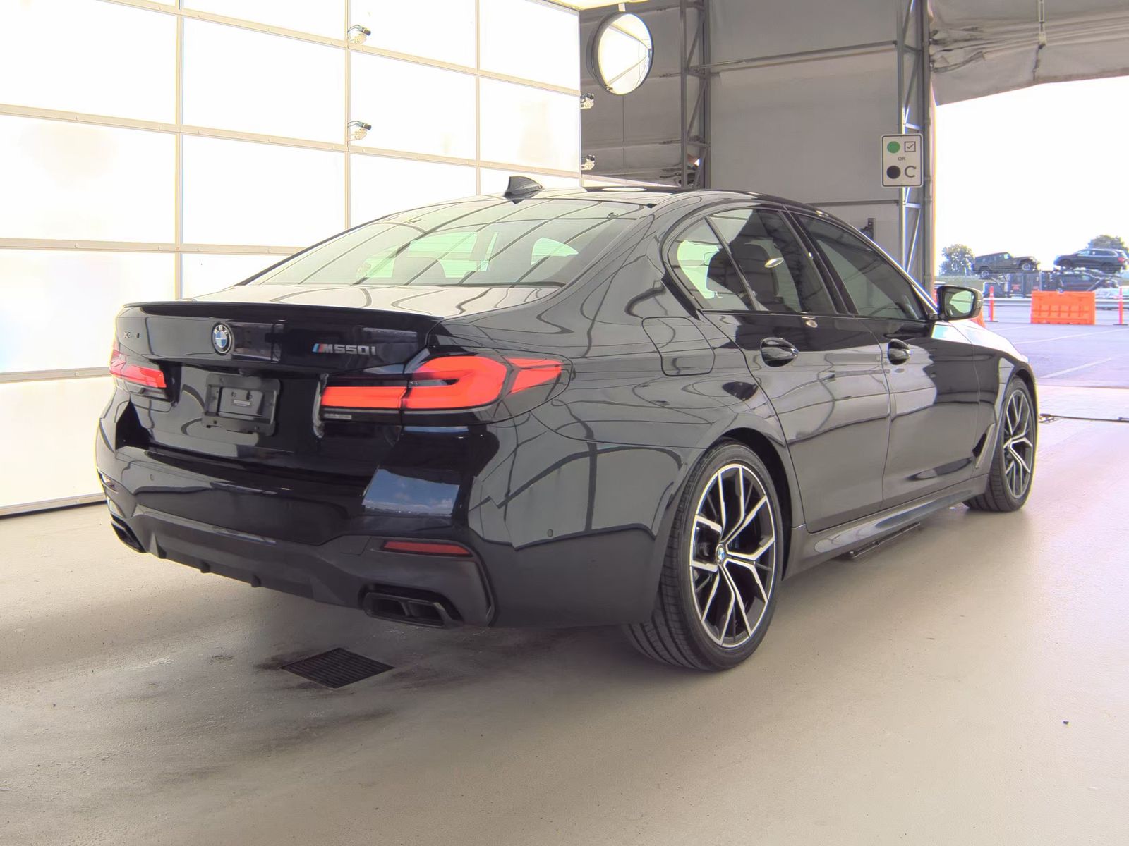 2021 BMW 5 Series M550i xDrive AWD