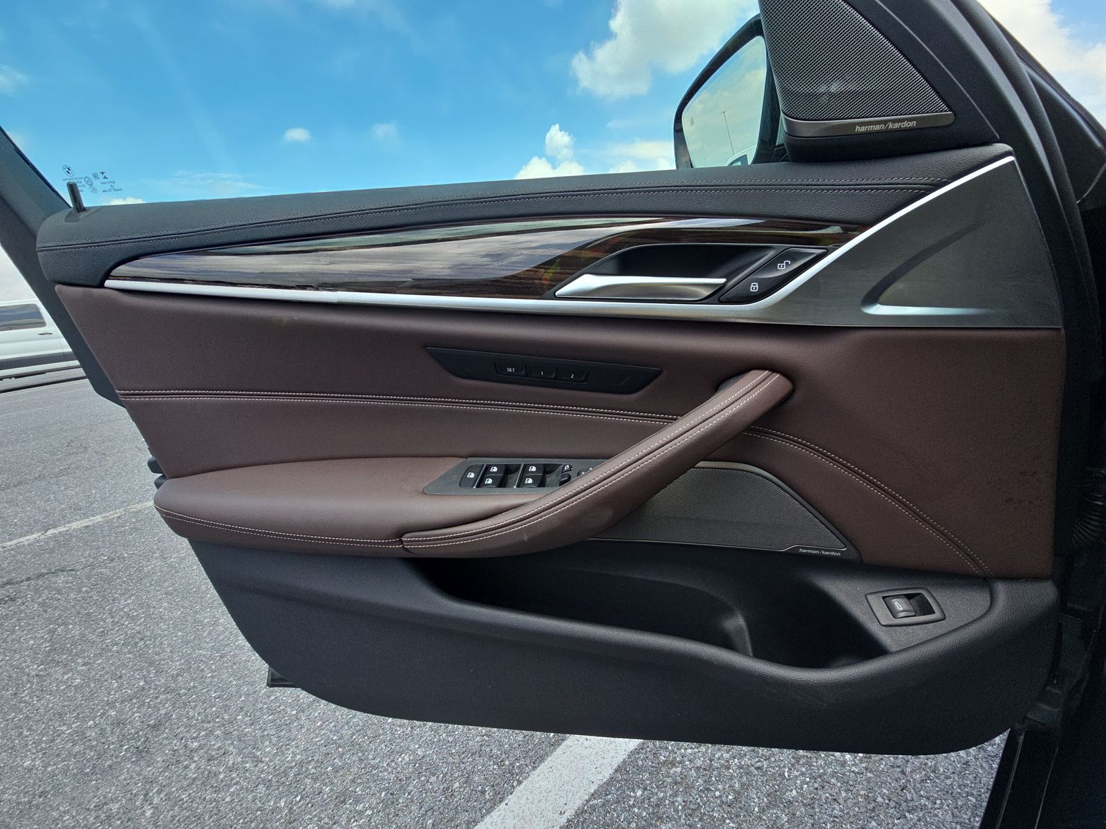 2021 BMW 5 Series M550i xDrive AWD